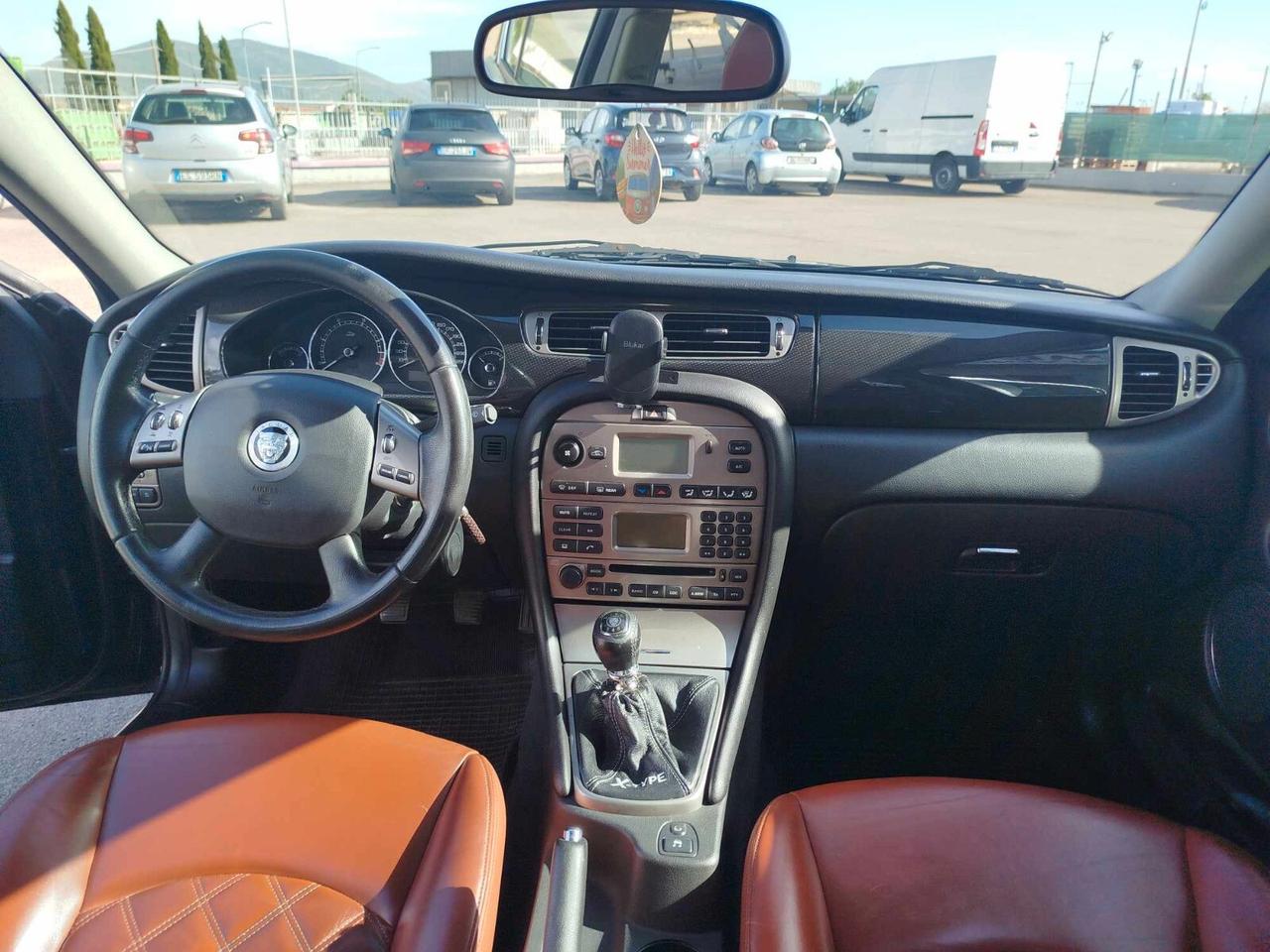 Jaguar X-Type 2.2D cat Premium Luxury