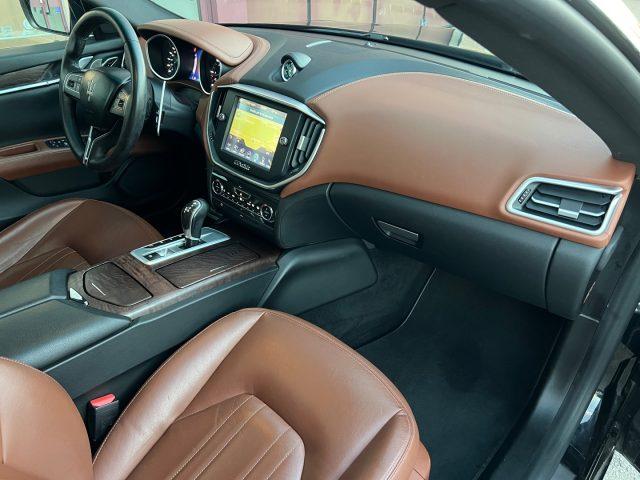 MASERATI Ghibli V6 Diesel 250cv