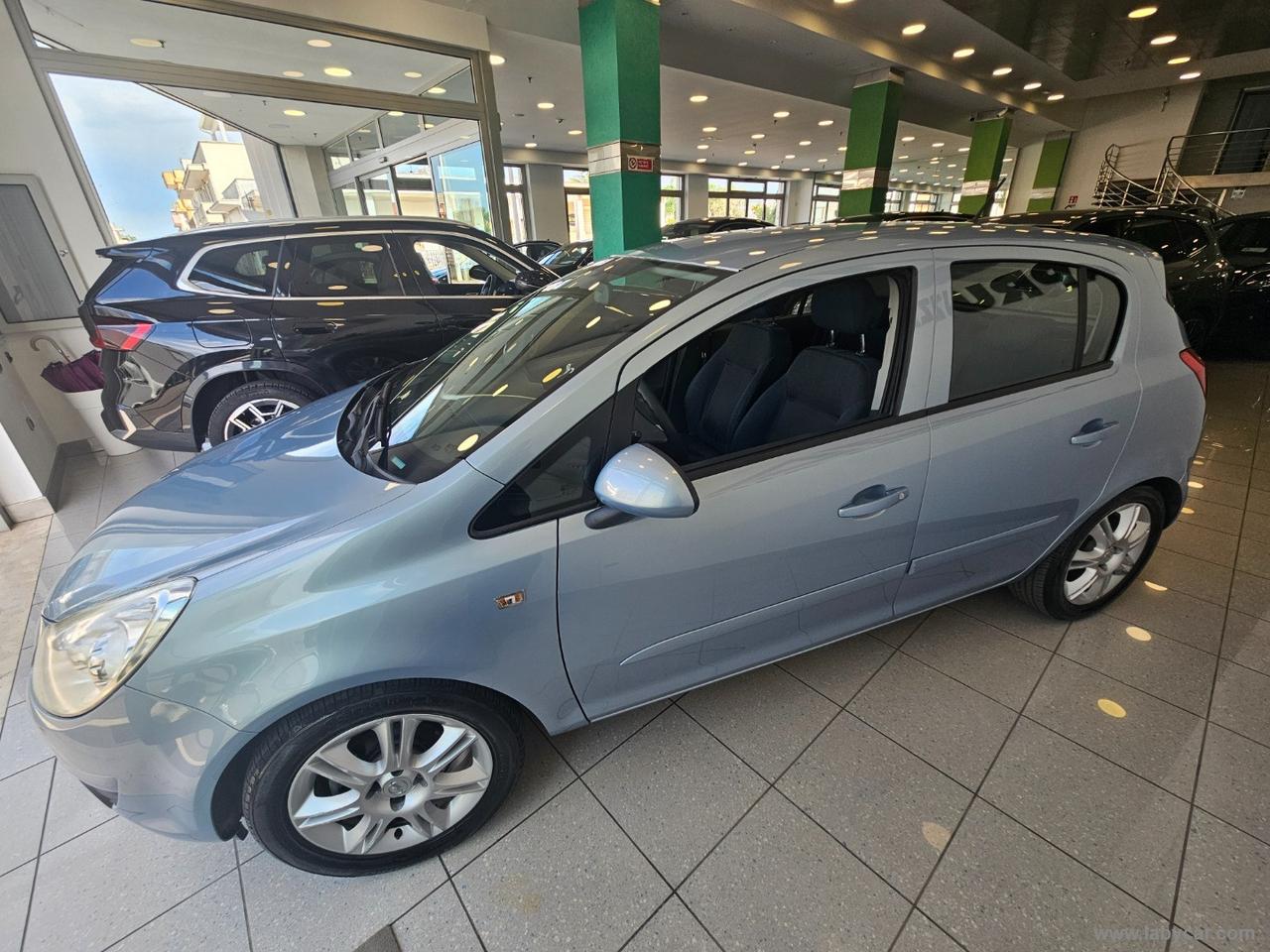 OPEL Corsa 1.2 5p. Cosmo