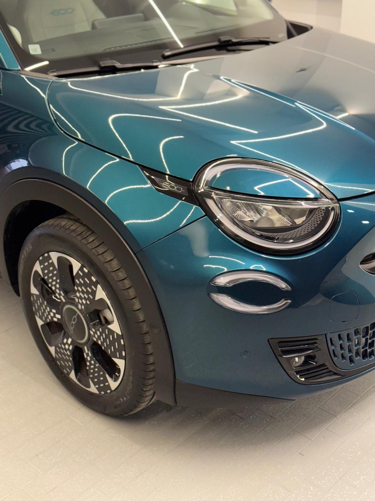 Fiat 600 Hybrid 100 CV DCT MHEV La Prima