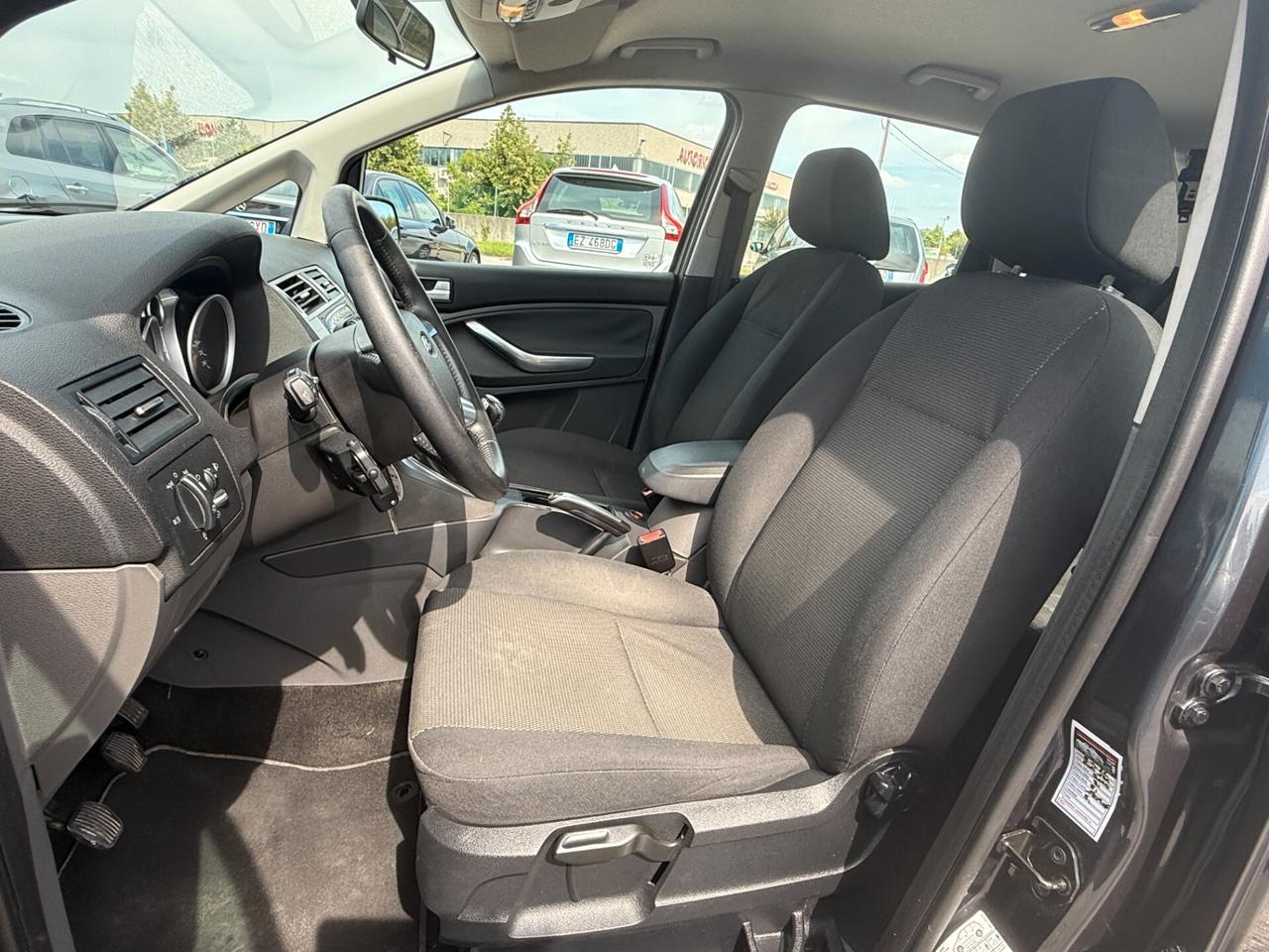 Ford C-Max 1.6 TDCi 90 CV Titanium