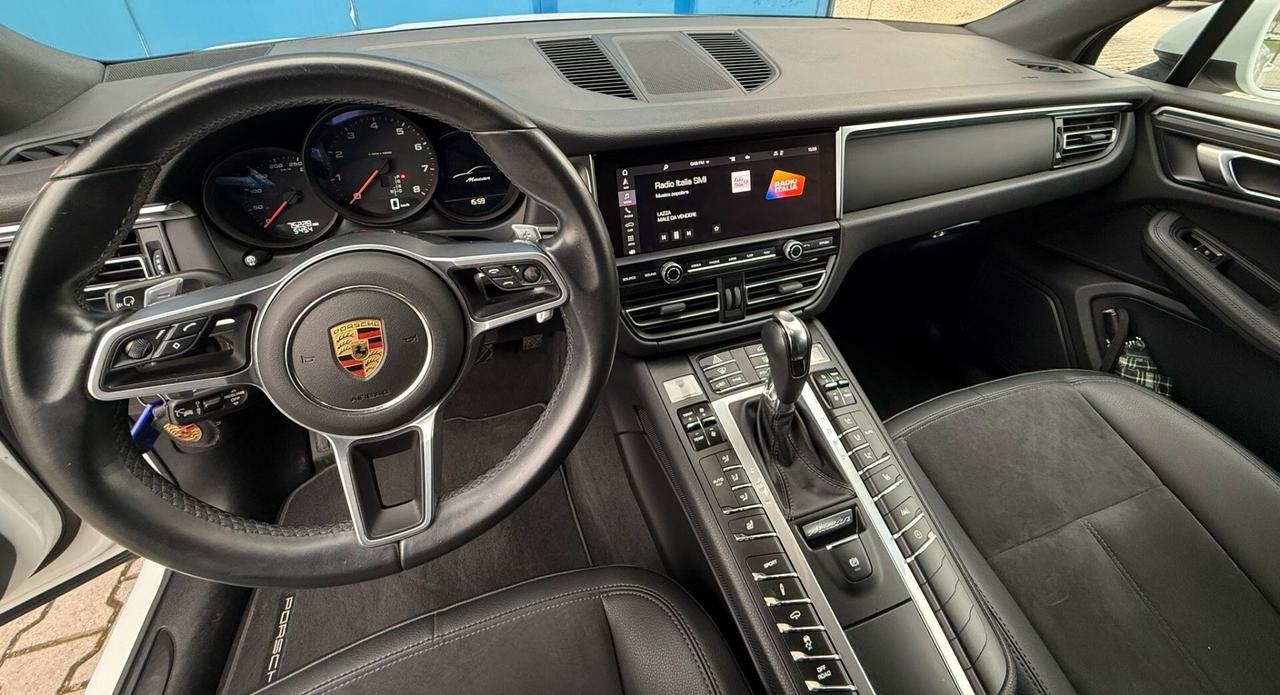 Porsche Macan 2.0 245 cv.