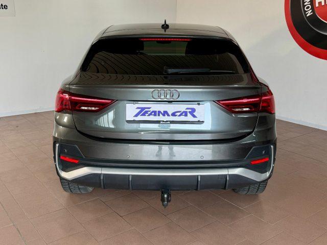 AUDI Q3 35TDI S line interno/esterno Gancio Matrix Unicopr