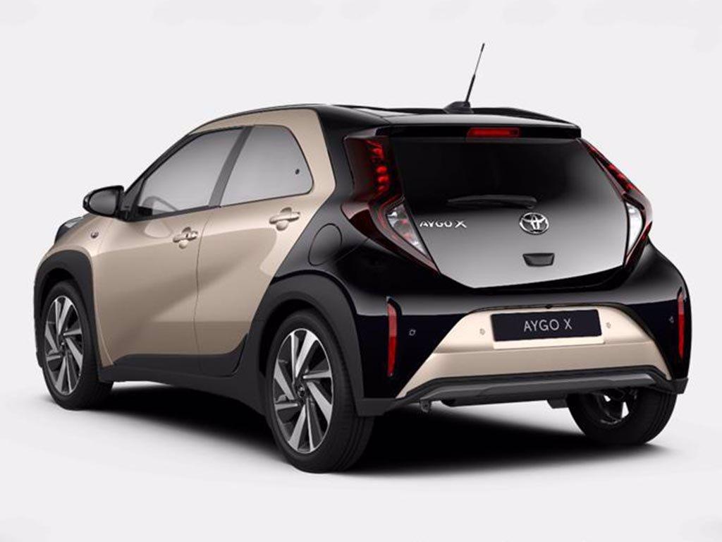 TOYOTA Aygo x 1.0 lounge 72cv del 2022