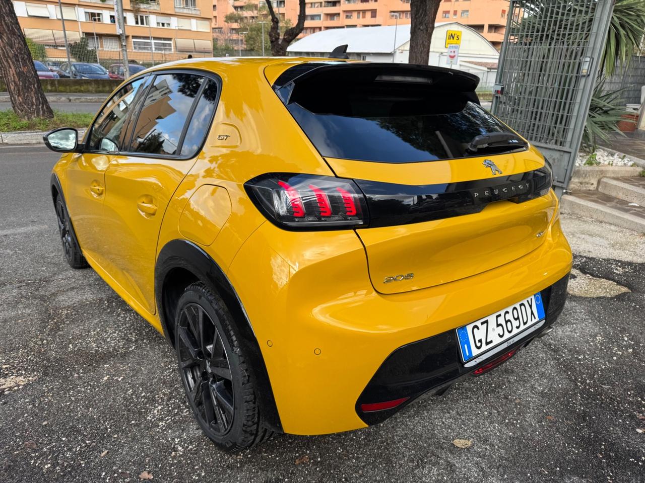 Peugeot 208 PureTech 100 Stop&Start 5 porte GT