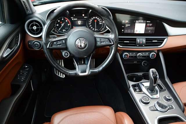 Alfa Romeo Giulia 2.2 t Veloce Q4 210 cv auto * VERDE VISCONTI *