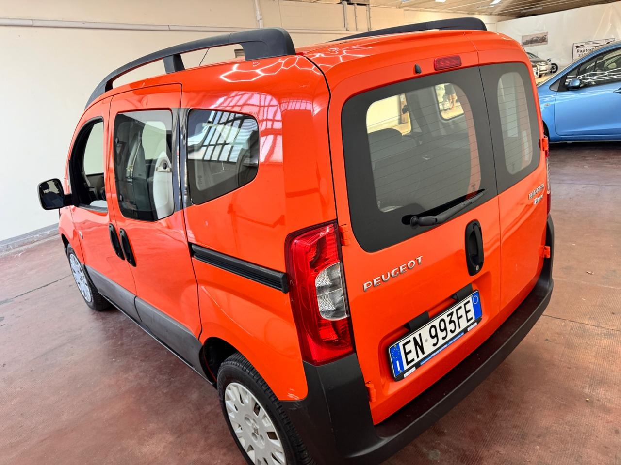 Peugeot Bipper Tepee 1.3 HDi 75 FAP Outdoor