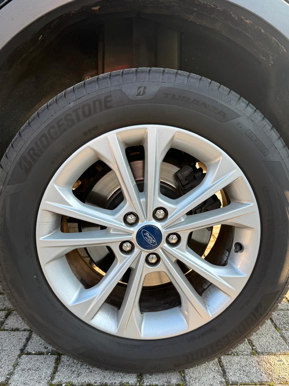 Ford Kuga 2.0 TDCI 150 CV S&S 4WD Vignale