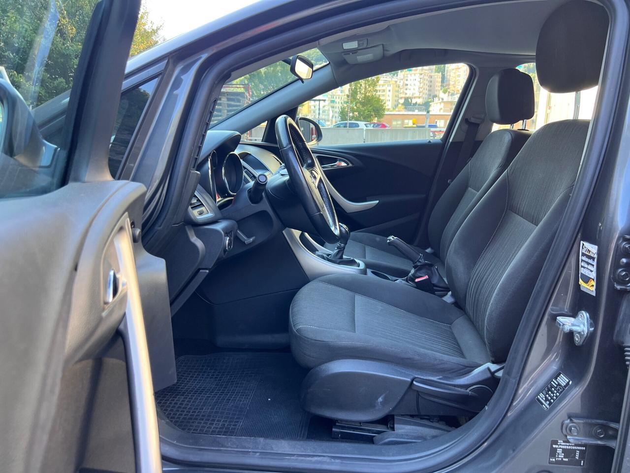 Opel Astra 1.7 CDTI 110CV 5 porte Cosmo