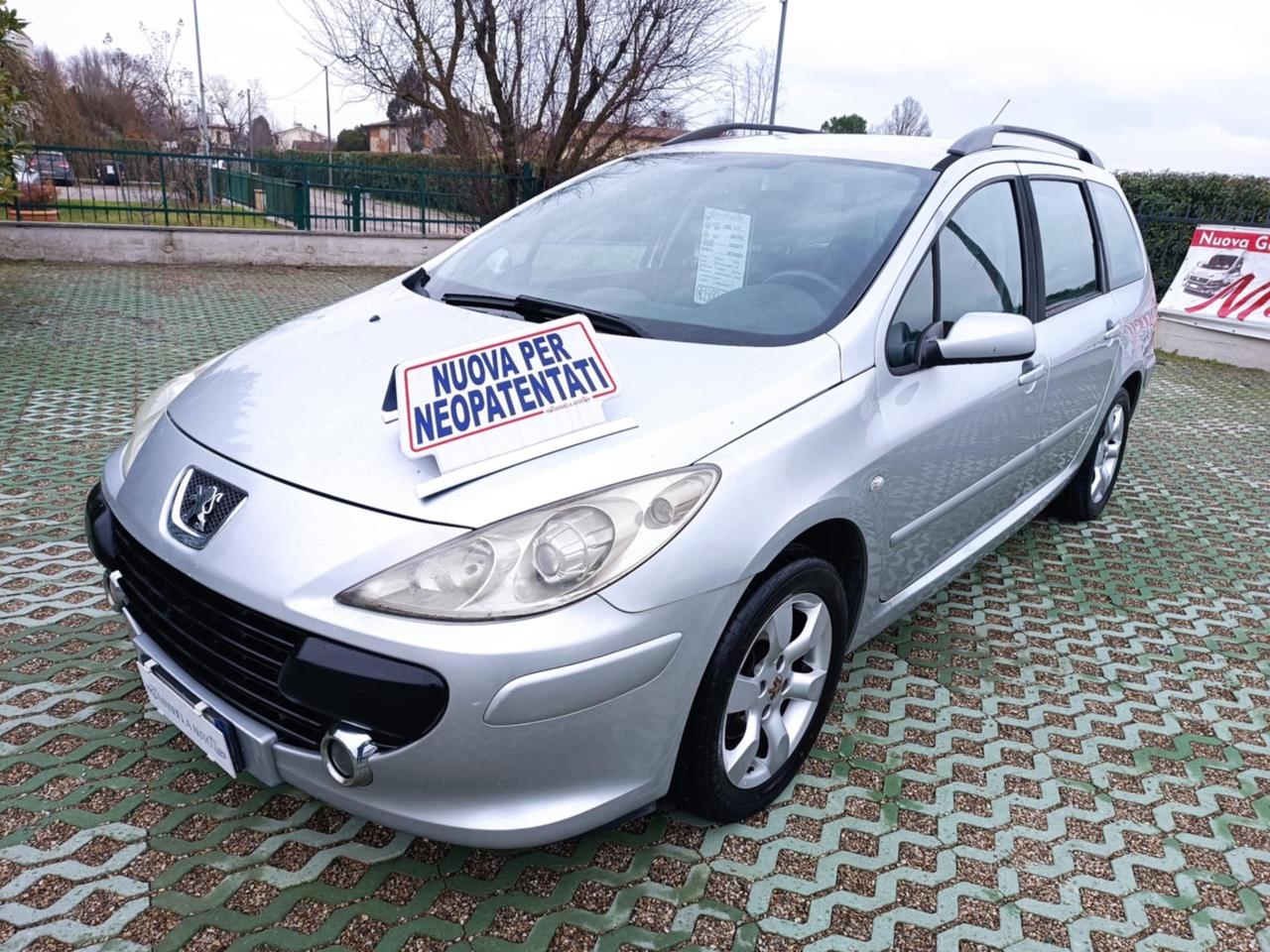 Peugeot 307 1.6 16V Station XS ideale per neopatentati