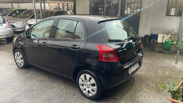 TOYOTA Yaris 1.4 D-4D 5 porte Sol m-mt