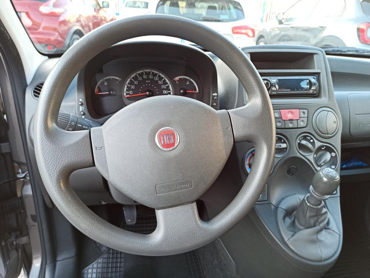 Fiat Panda 1.2 Dynamic 69 cv