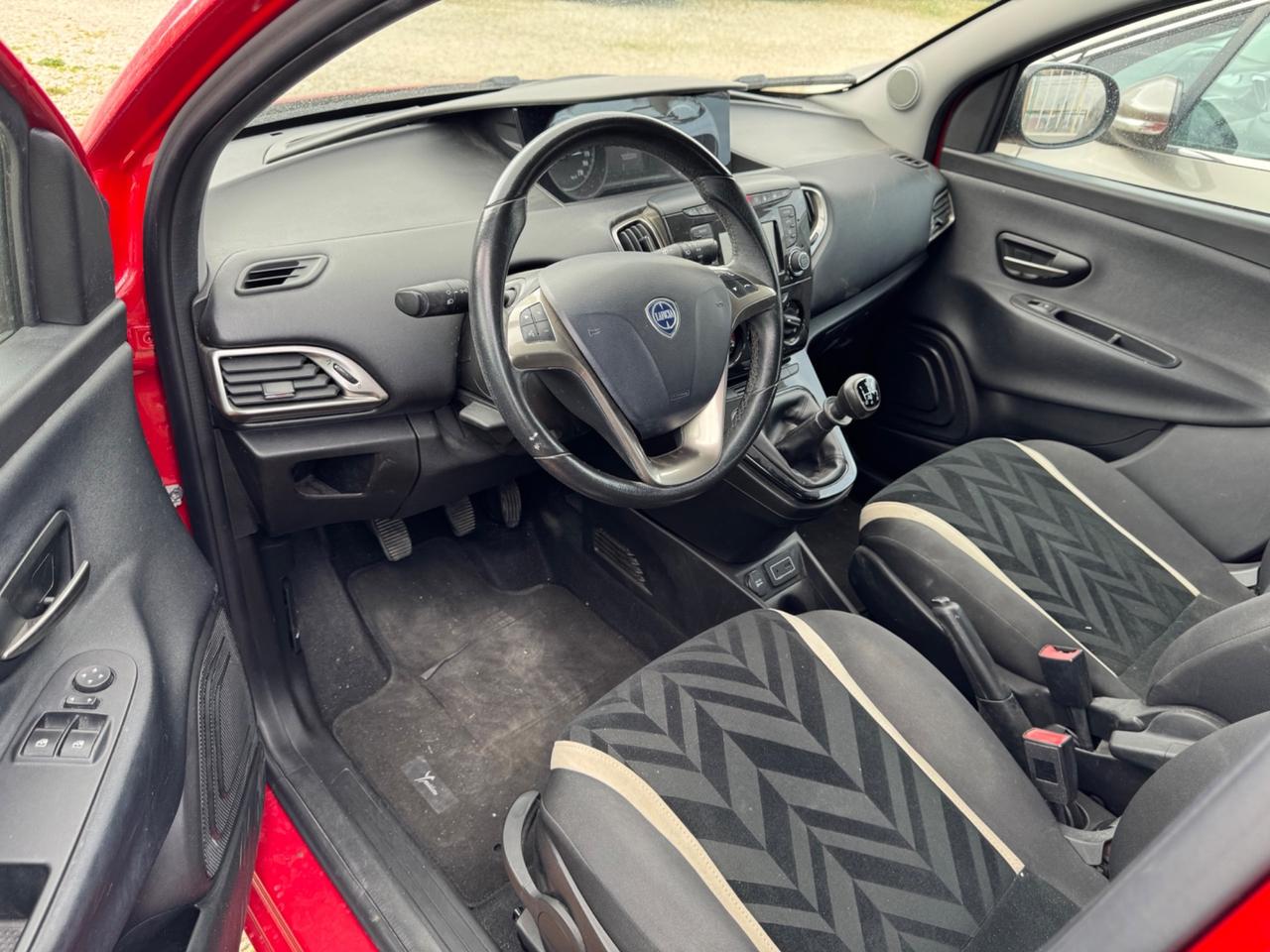 Lancia Ypsilon 1.2 69 CV 5 porte GPL Ecochic Mya