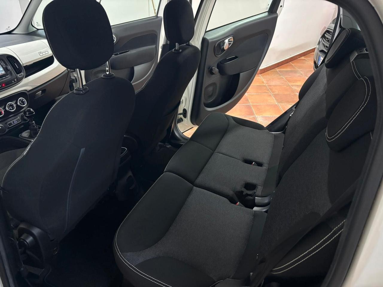 FIAT 500L 10/2017 1.3 MJT 130.000 KM