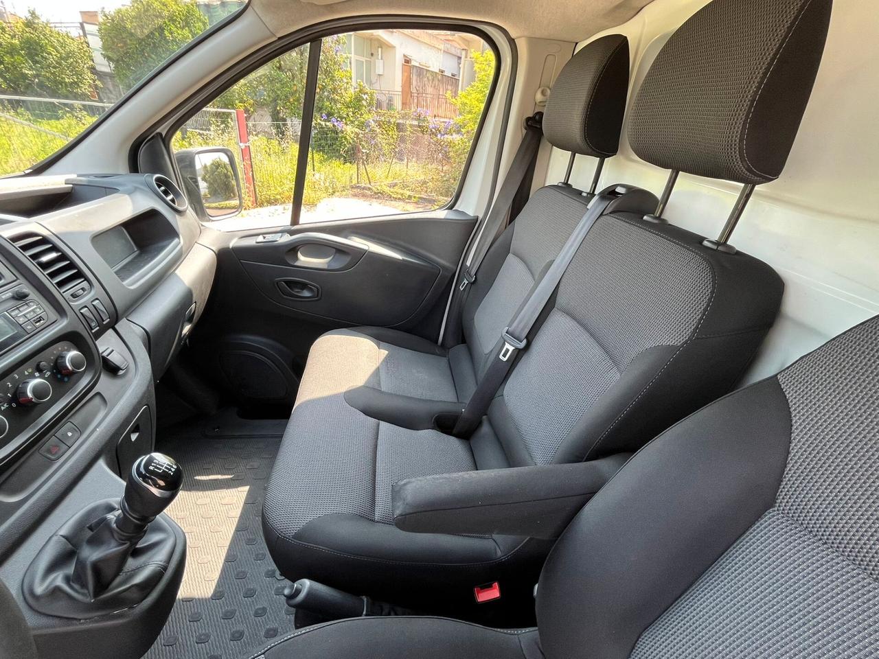 Renault Trafic L2 H1 2.0 dCi 120CV PL-TN Furgone Ice Plus