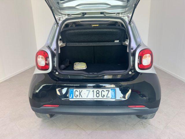 SMART ForFour 70 1.0 Prime