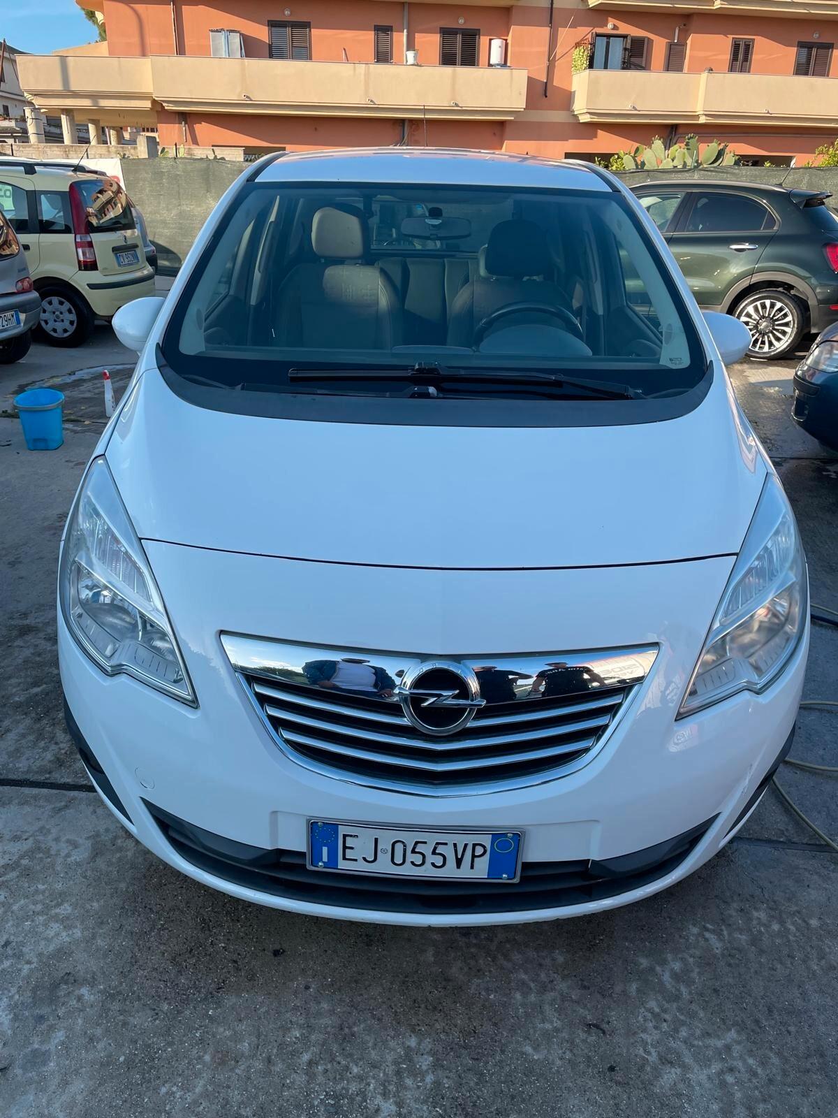 Opel Meriva 1.3 CDTI 95CV ecoFLEX Cosmo
