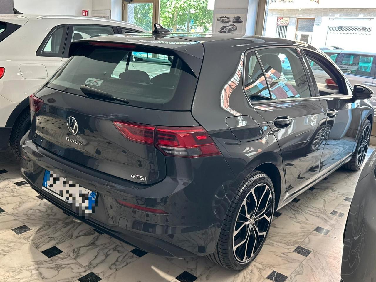 Volkswagen Golf 1.0 eTSI EVO DSG Life