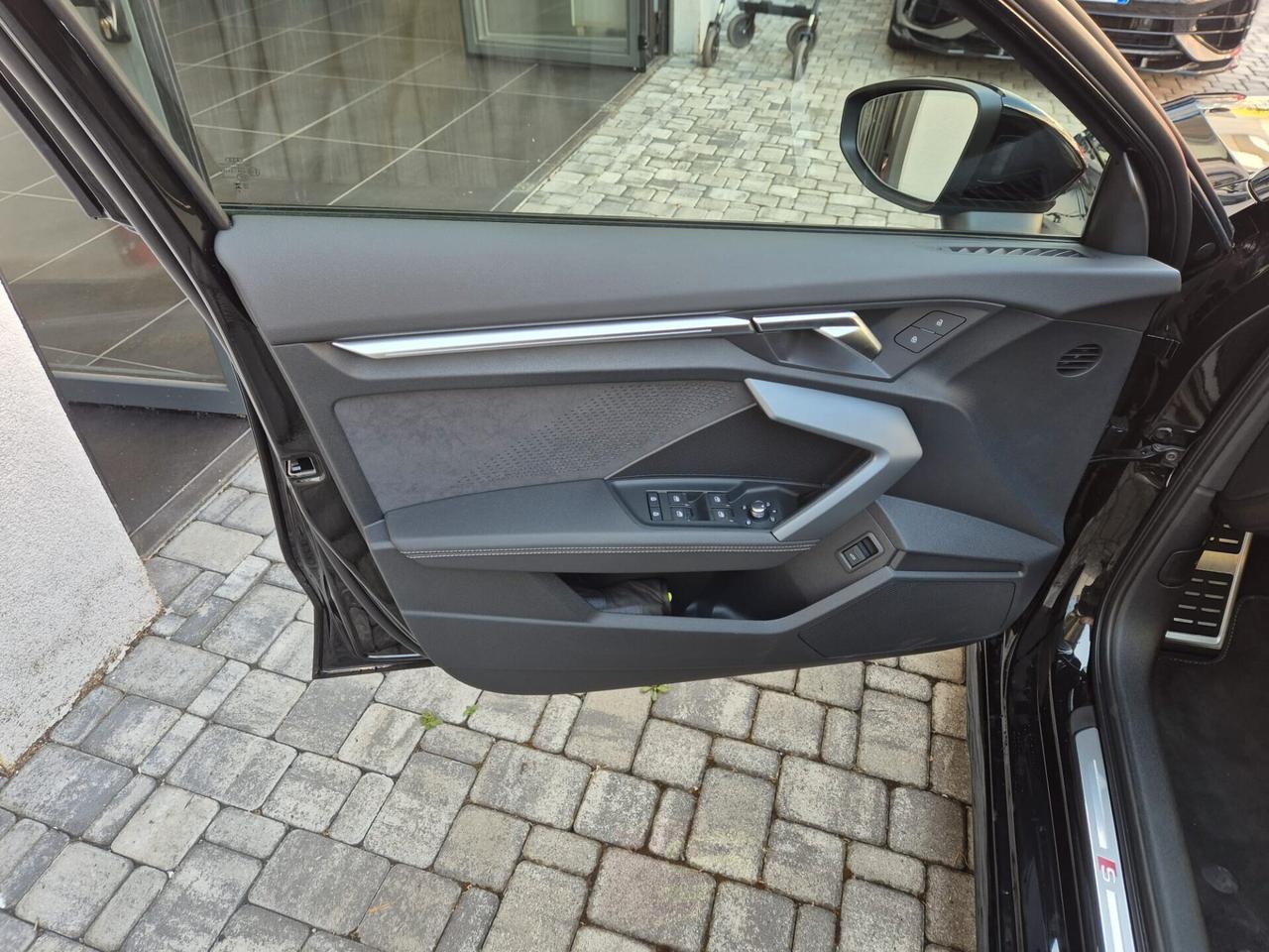 Audi S3 Sportback 2.0 tfsi quattro s-tronic 333CV