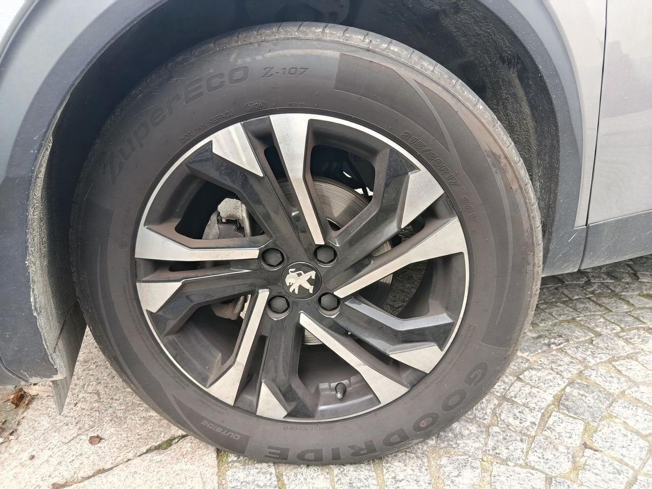 Peugeot 3008 Allure 1.2 PureTech 130 #9256