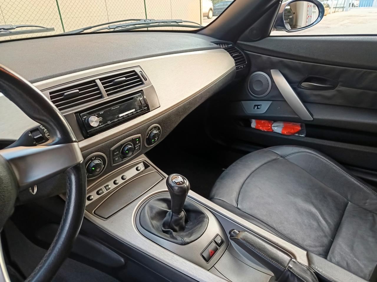 Bmw Z4 2.2i cat Roadster