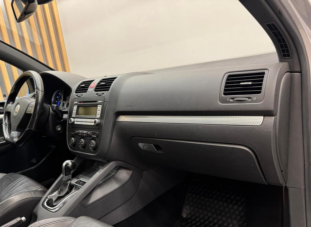 Volkswagen Golf 3.2 R32 5PORTE DSG PELLE TETTO 250CV PERMUTE FULL