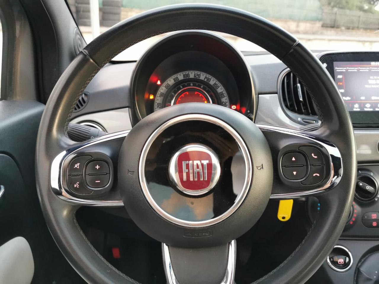 Fiat 500 1.0 Hybrid Dolcevita - NEOPATENTATI - OFFERTA SENZA VINCOLO DI FINANZIAMENTO.