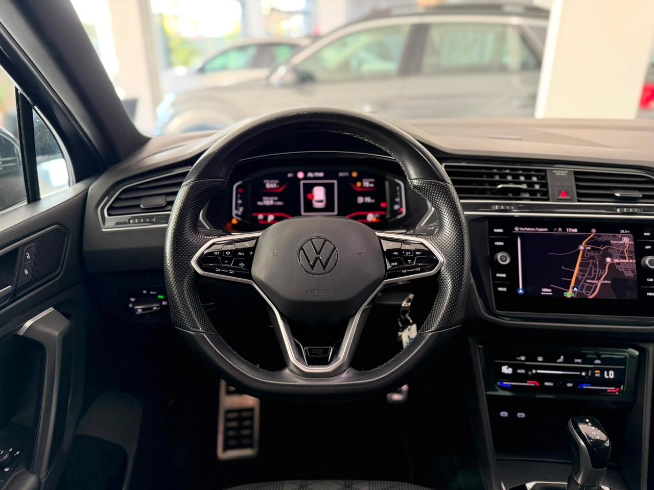 Volkswagen Tiguan 2.0 TDI 150 CV SCR DSG R-Line