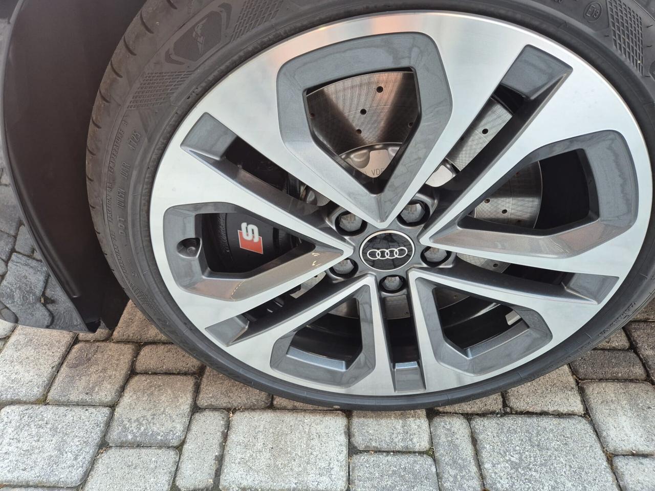Audi S3 Sportback 2.0 tfsi quattro s-tronic 333CV