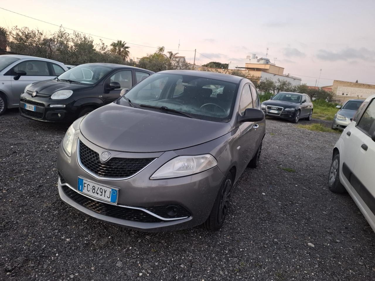 Lancia Ypsilon 1.2 69 CV 5 porte GPL Ecochic Mya