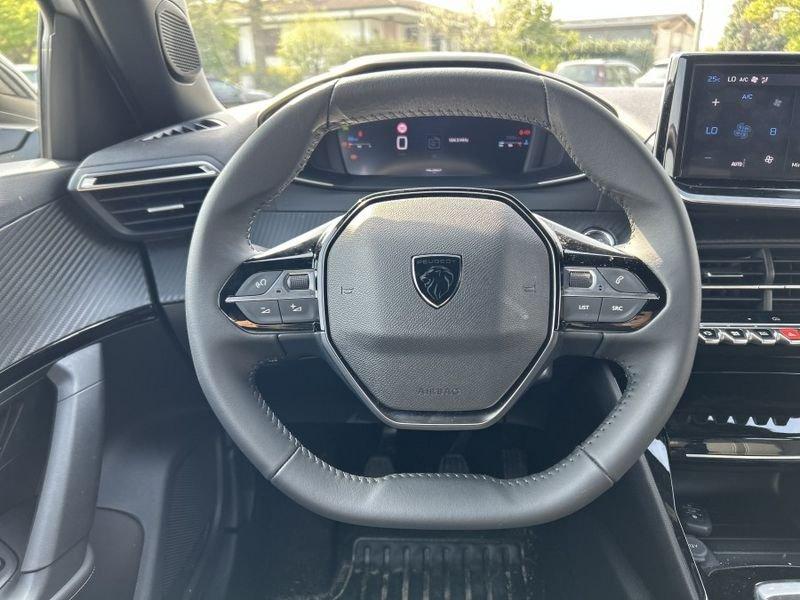 Peugeot 2008 PureTech 100 Allure BIANCO PERLATO / NAVI+CAMERE