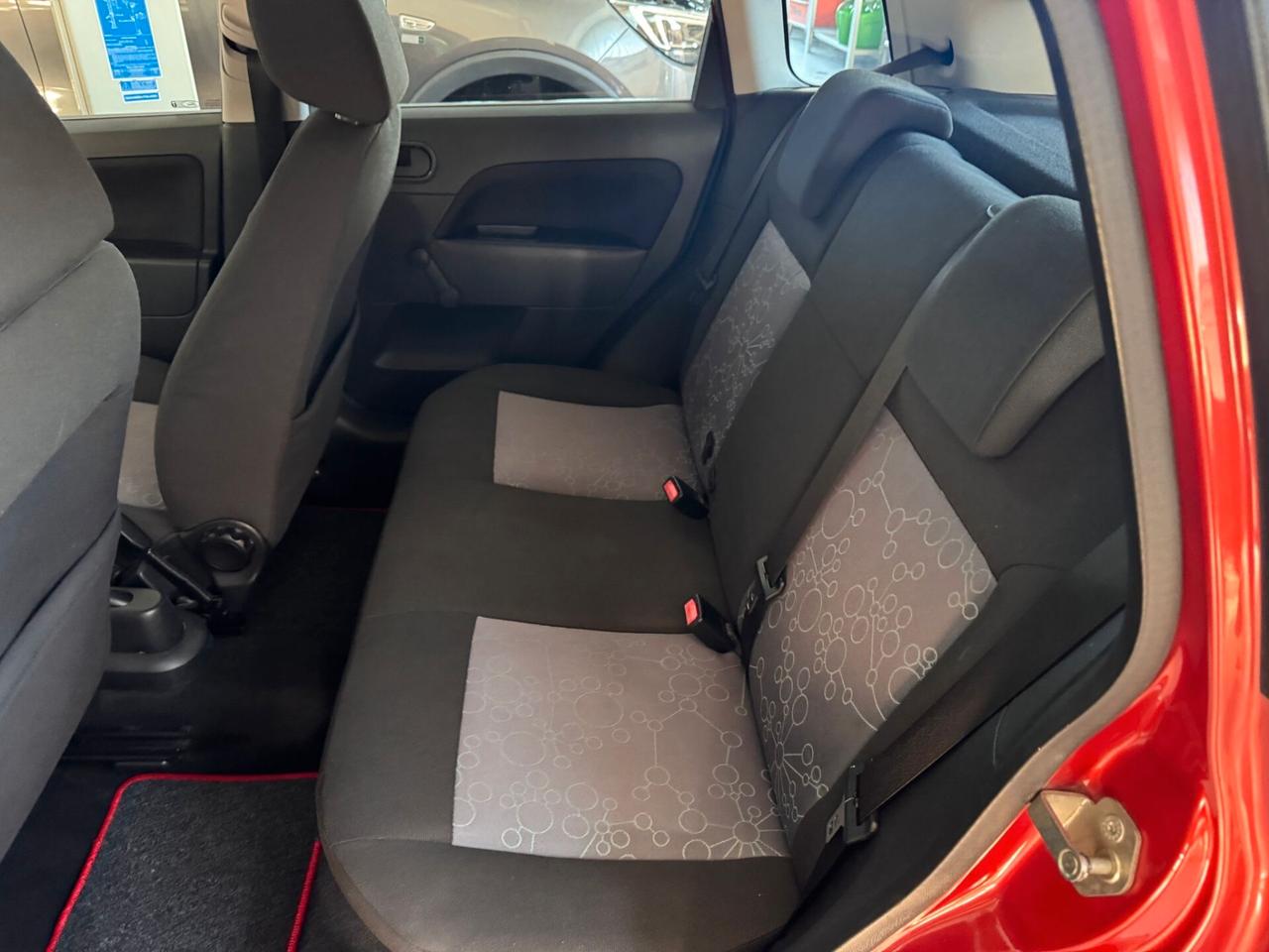 Ford Fiesta 1.2 16V 5p. Titanium Benzina