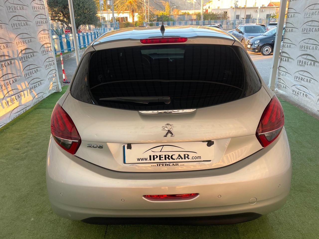 Peugeot 208 BlueHDi 75 5 porte Allure