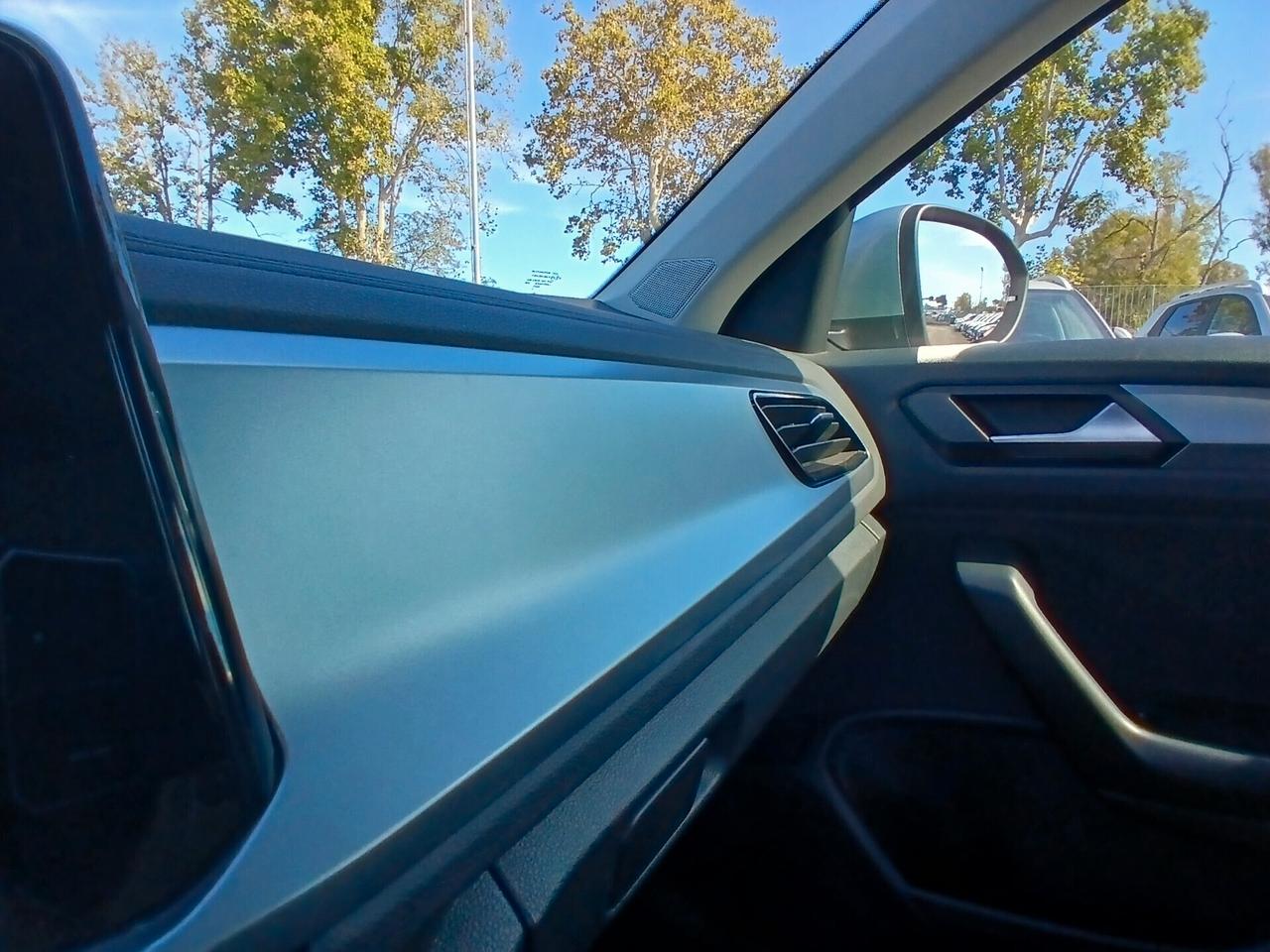 Volkswagen T-Roc 1.0 TSI Life