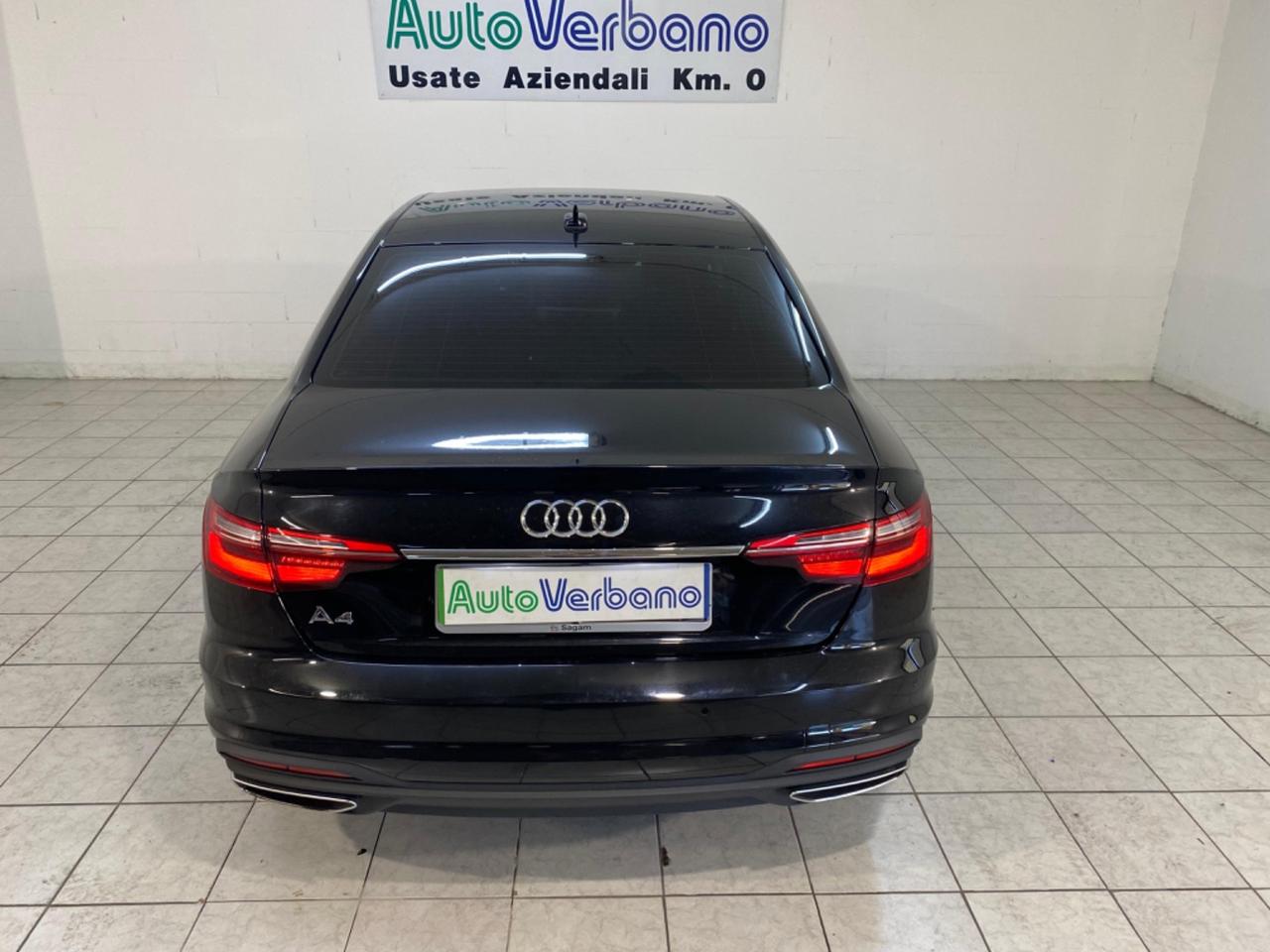 Audi A4 40 TDI quattro S tronic Business