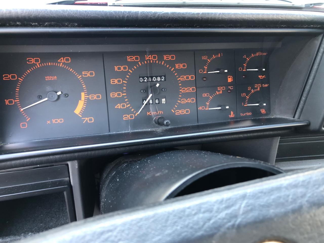 Alfa Romeo 75 1.8i turbo evoluzione fuori serie