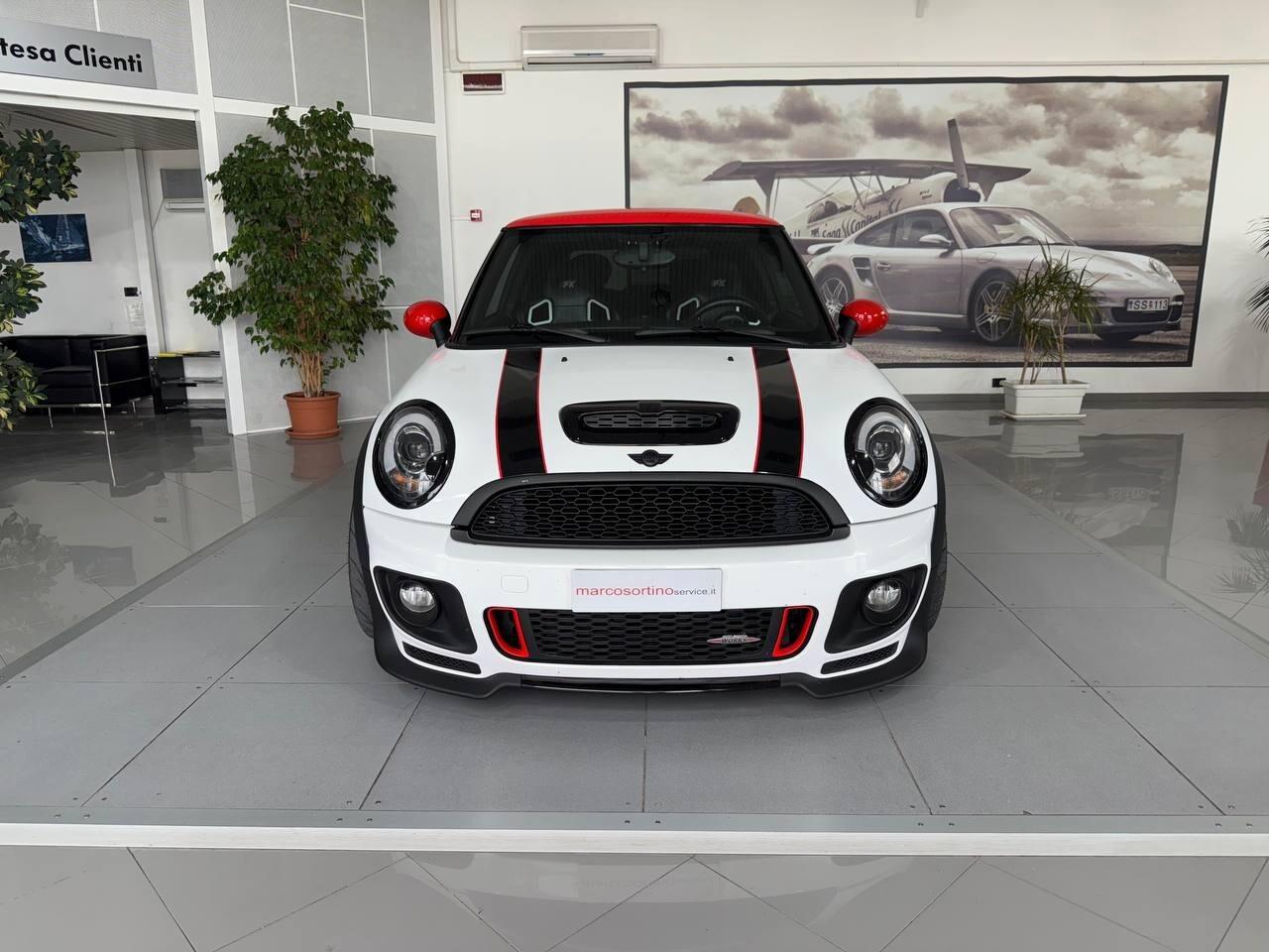 MINI COOPER CON PACCHETTO JOHN WORKS