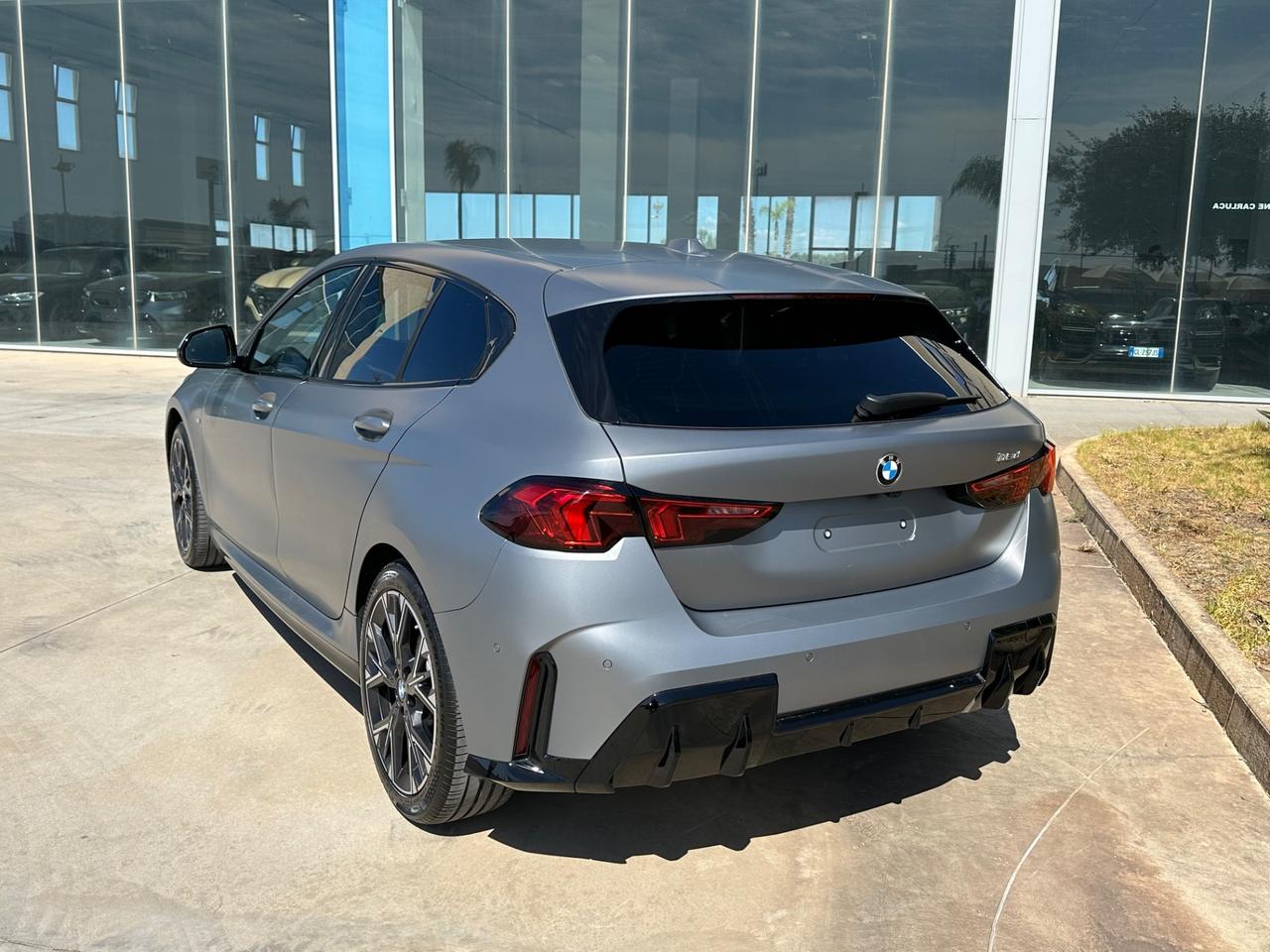 BMW 118 d MSport auto possibilità noleggio no scoring