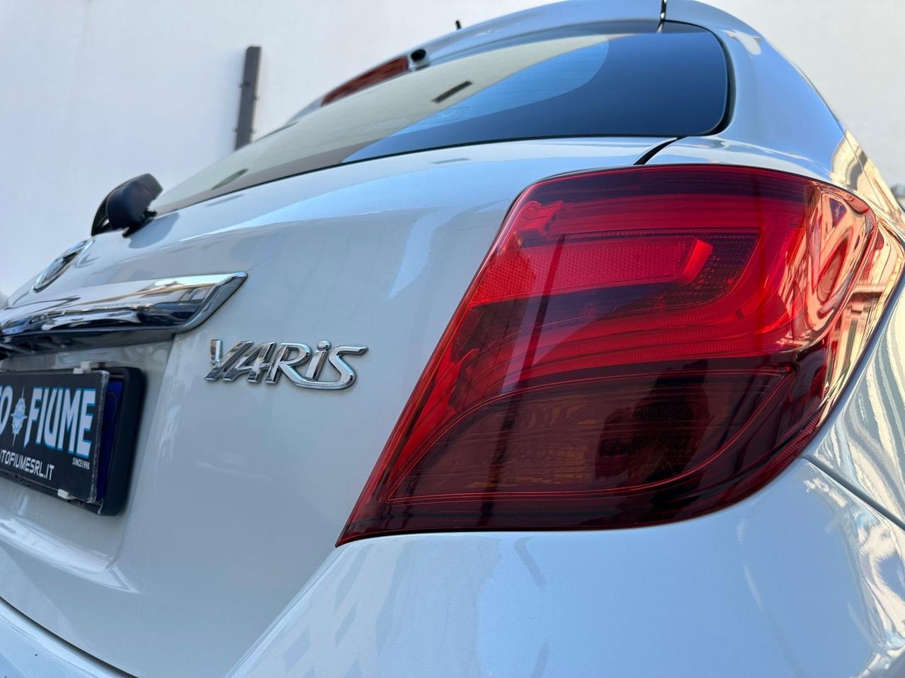 Toyota Yaris 1.4 D-4D 5 porte Lounge