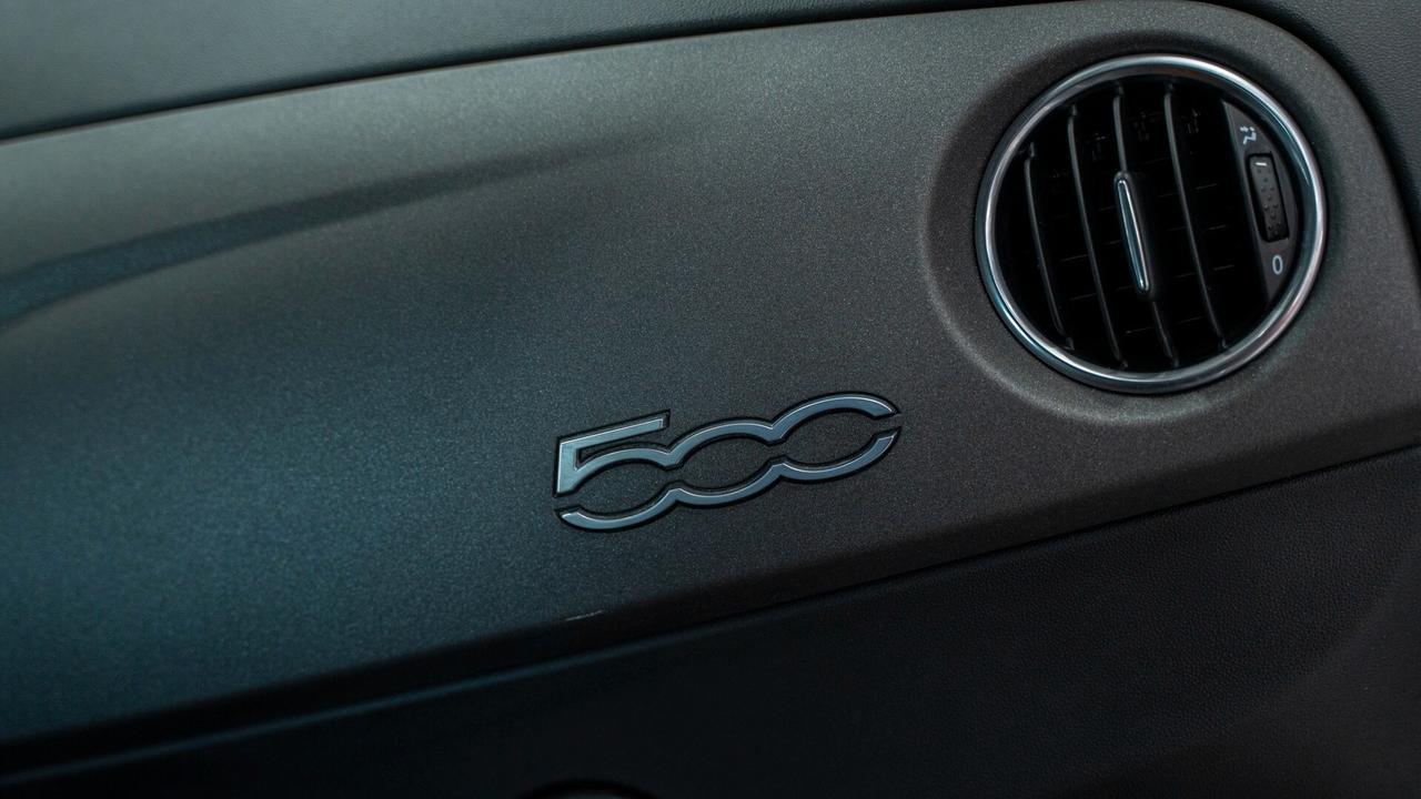 Abarth 595 Competizione 1.4 T JET 180 CV AUTO SABELT BEATS CARBON AKRAPOVIC FULL OPTIONAL