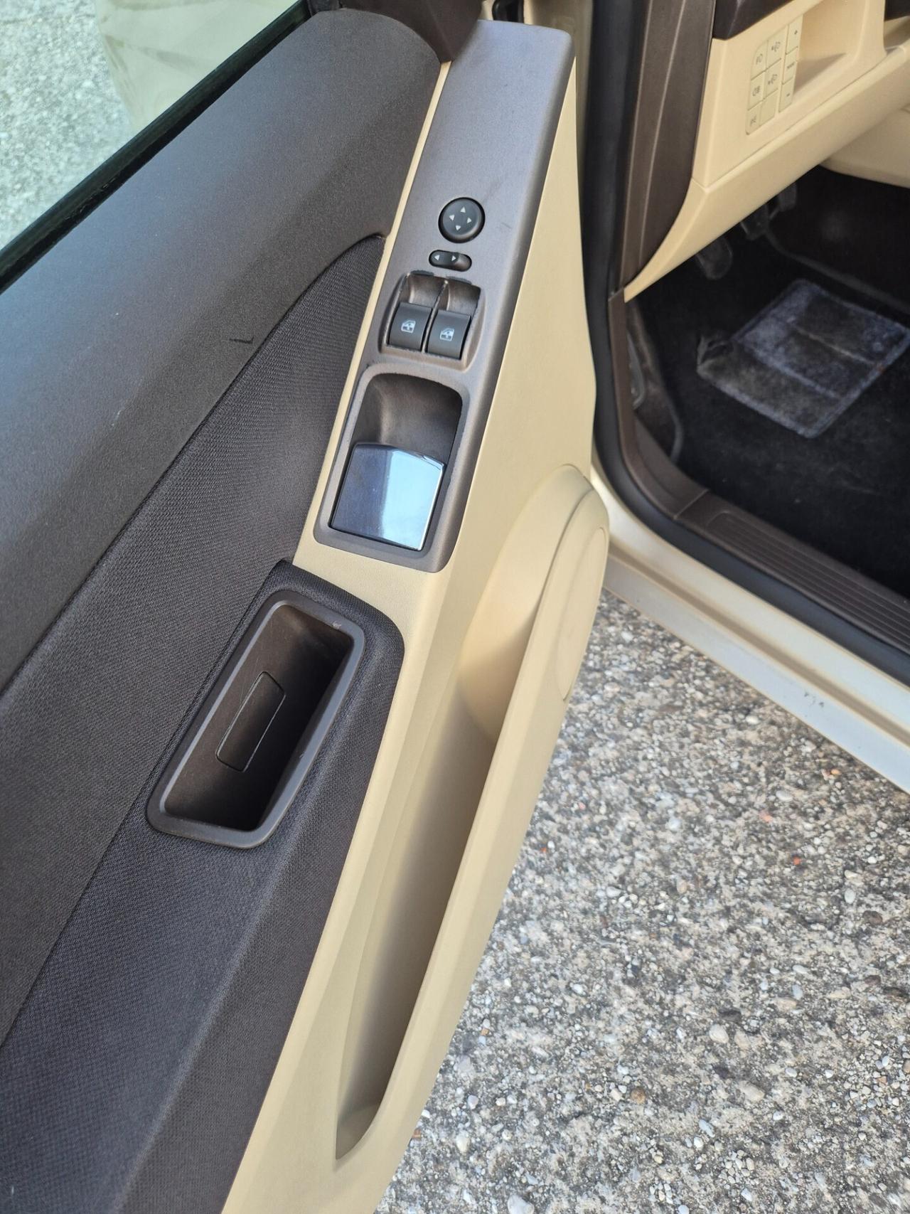 Lancia MUSA 1.3 Multijet 16V 90 CV Platino Plus