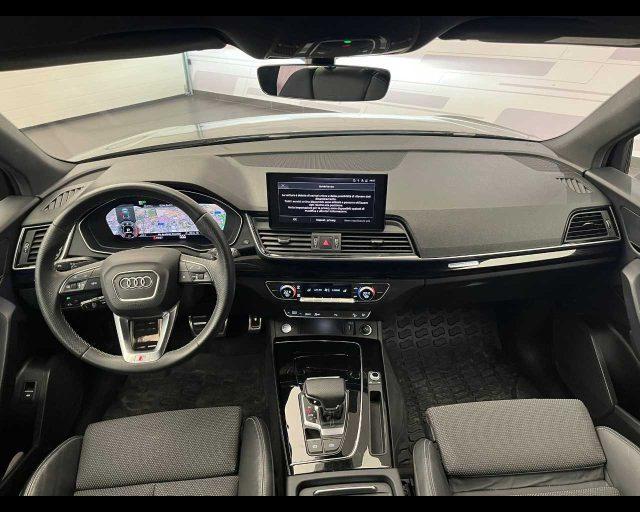 AUDI Q5 40 TDI 204 CV quattro S tronic Identity Black