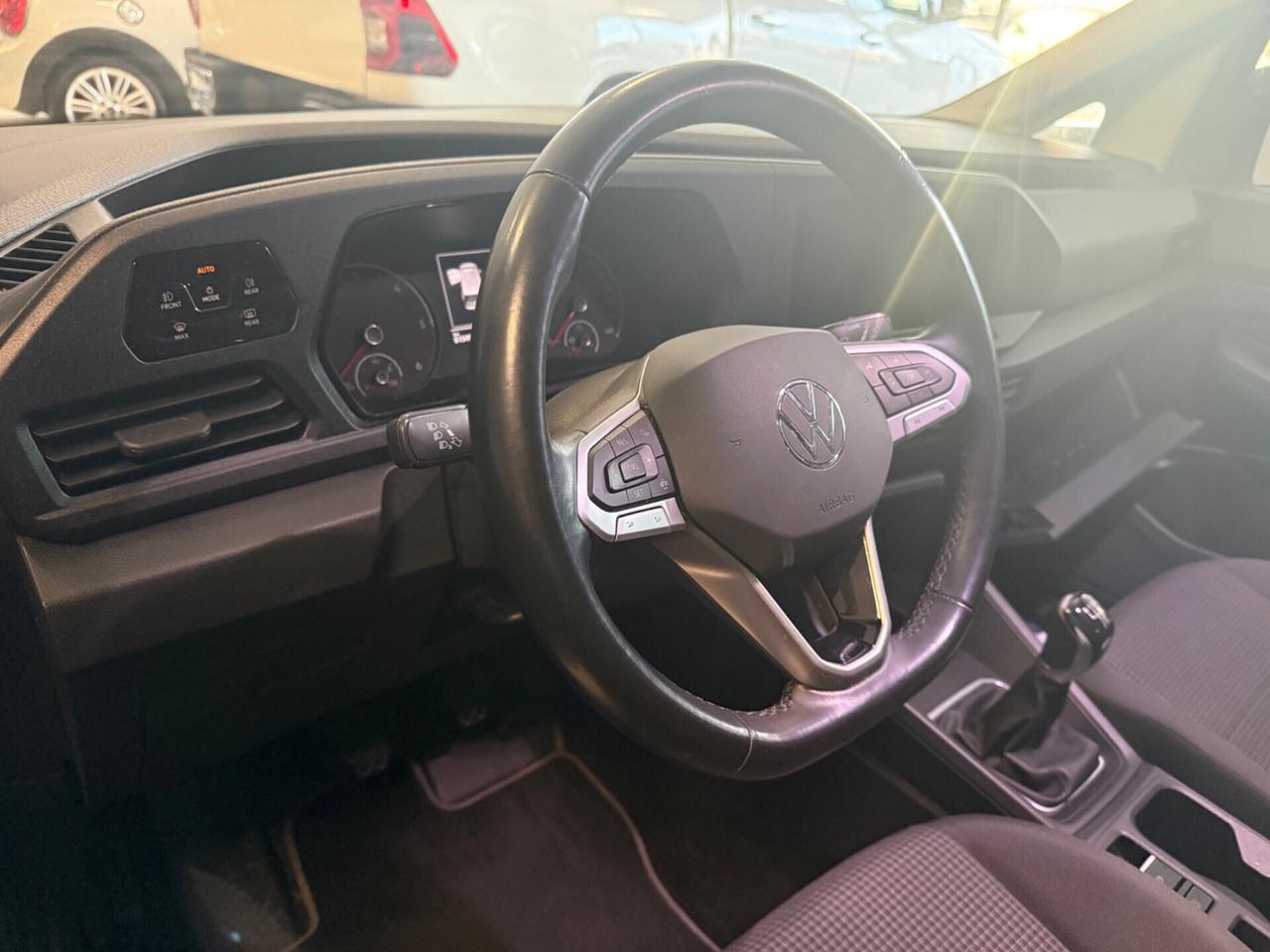 Volkswagen Caddy 2.0 TDI 4MOTION Autocarro 5 Posti Business