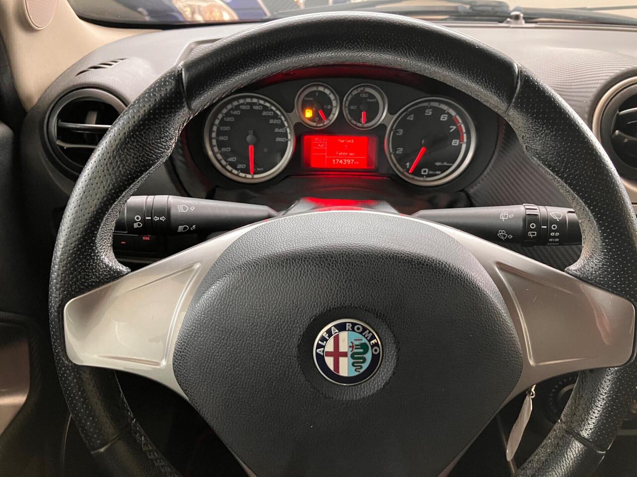 Alfa Romeo MiTo 1.4 Distinctive NEOPATENTATI