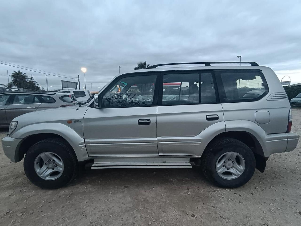 Toyota Land Cruiser 3.0 Tdi D-4D cat 5 porte KDJ95 GX