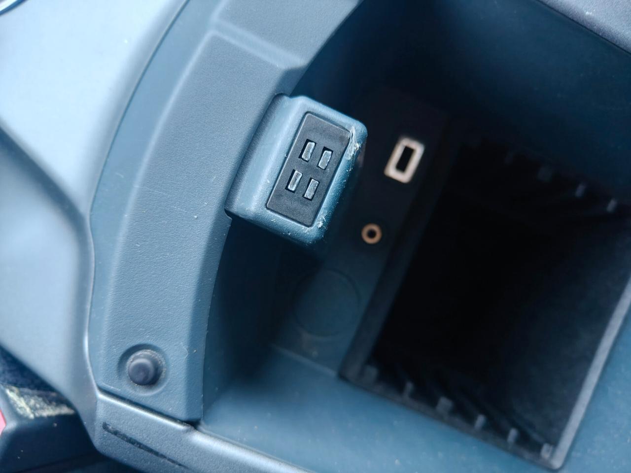 Ford C-Max 1.6 TDCi 115CV Plus