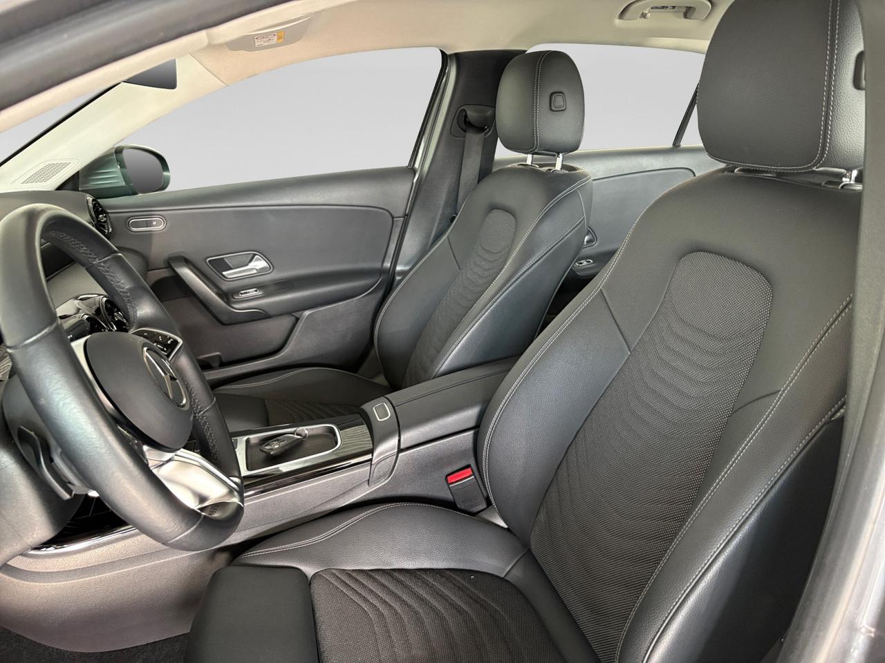 Mercedes-Benz Classe A - W177 2023 - A 180 d Advanced auto