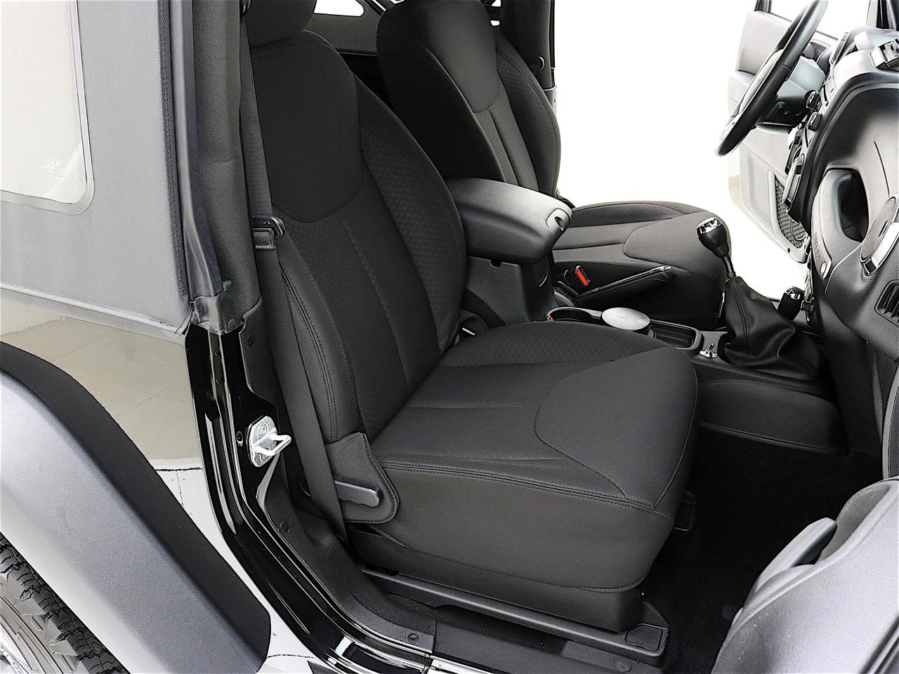 Jeep Wrangler 2.8 CRD 200CV DPF Sport