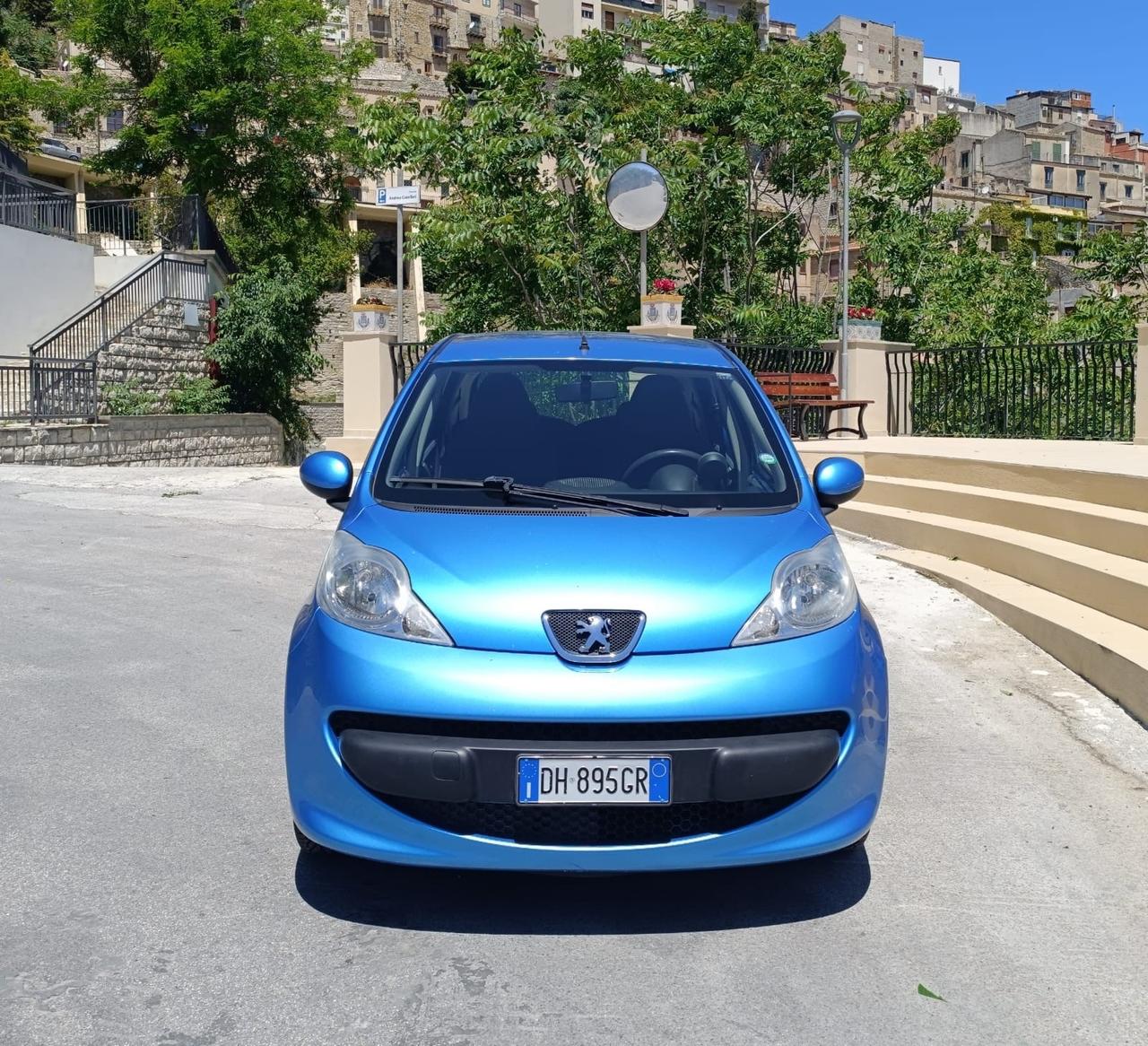 Peugeot 107 1.0 68CV 5p. Plaisir