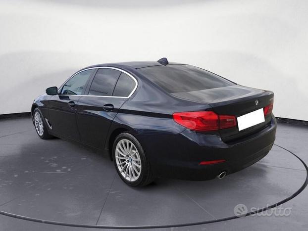 BMW Serie 5 525d Luxury auto